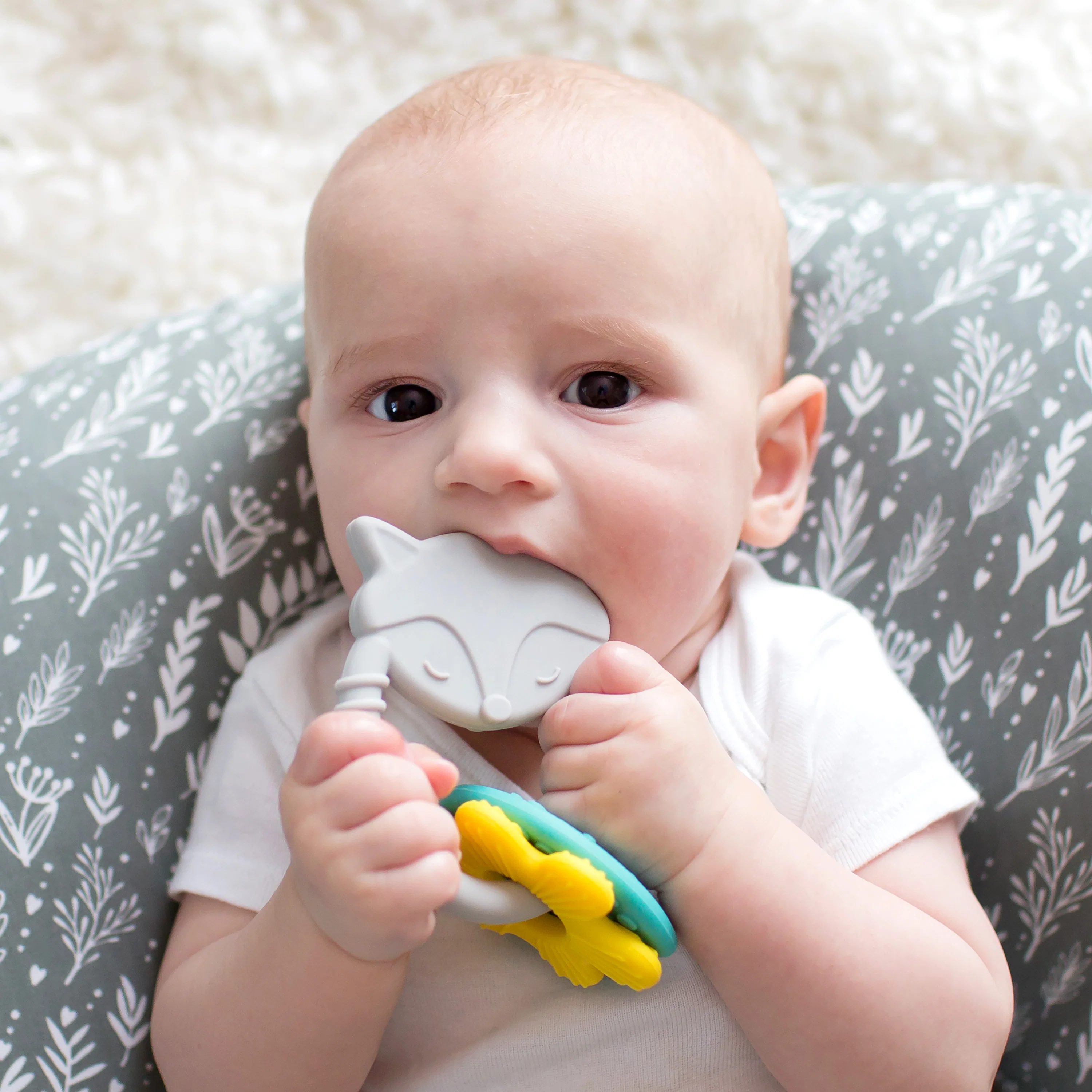 Dr. Brown’s® Learning Loop Silicone Ring Teether, Fox - Image 4